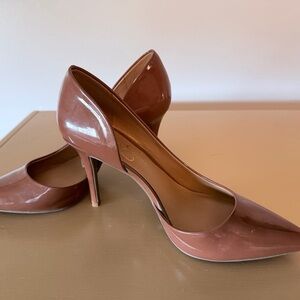 Jessica Simpson Patent Pointed-Toe Pumps in Mauve